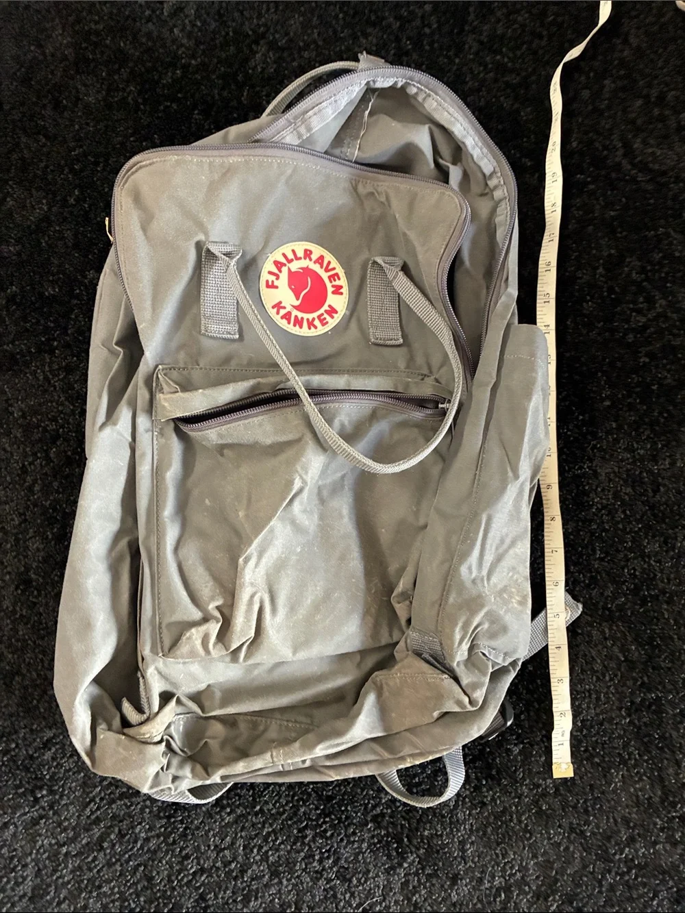FJALLRAVEN Large kanken 18” Gray Backpack